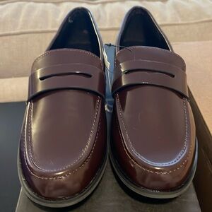 Banana Republic Leather Loafers in Oxblood✨NWT✨Size 7 US